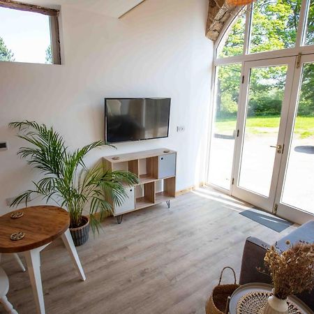 Stunning Stone Coach House Apartment Marple Exterior photo