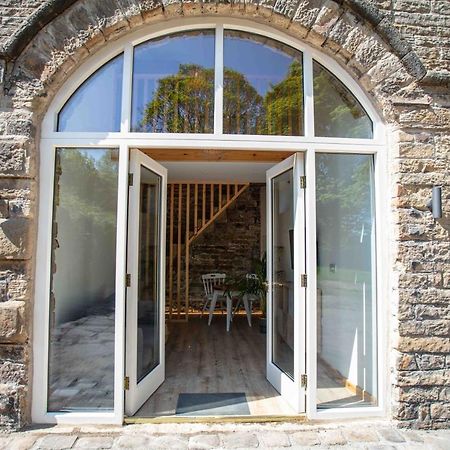 Stunning Stone Coach House Apartment Marple Exterior photo
